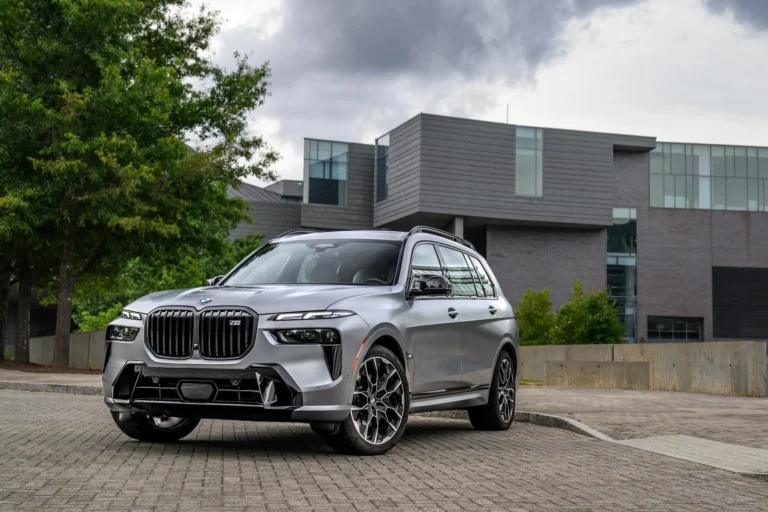 2025 m. BMW X7 apžvalga: kainos, specifikacijos ir nuotraukos