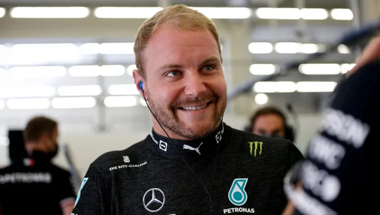 2025 metais Bottas grįžta į „Mercedes F1“ komandą kaip atsarginis