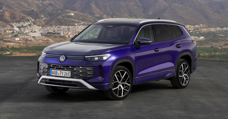 Dabar parduodamas didelis visureigis Volkswagen Tayron