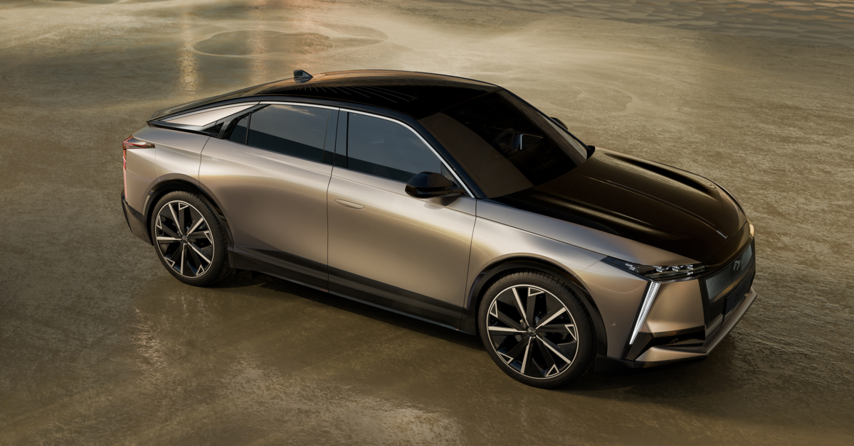 Debiutuoja naujas DS No 8 kupė-SUV