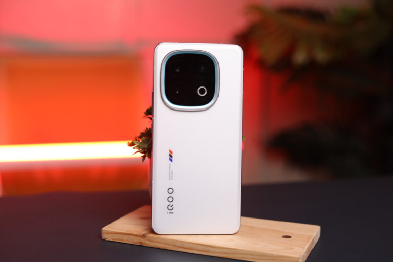 „iQOO 13“ apžvalga: „Nonsence Flagship Phone“.