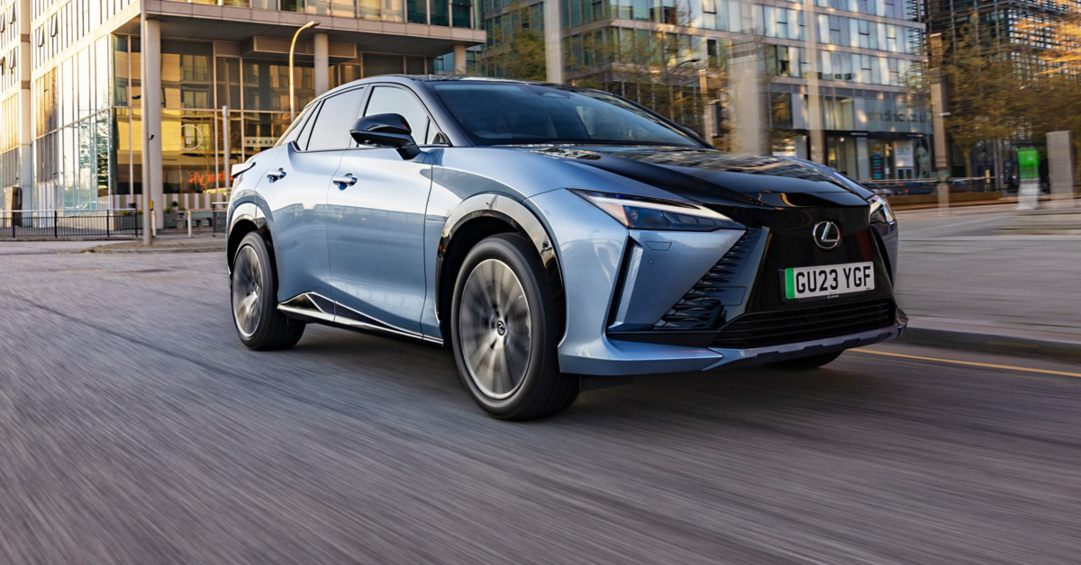 Lexus RZ bandomasis važiavimas 2025 m