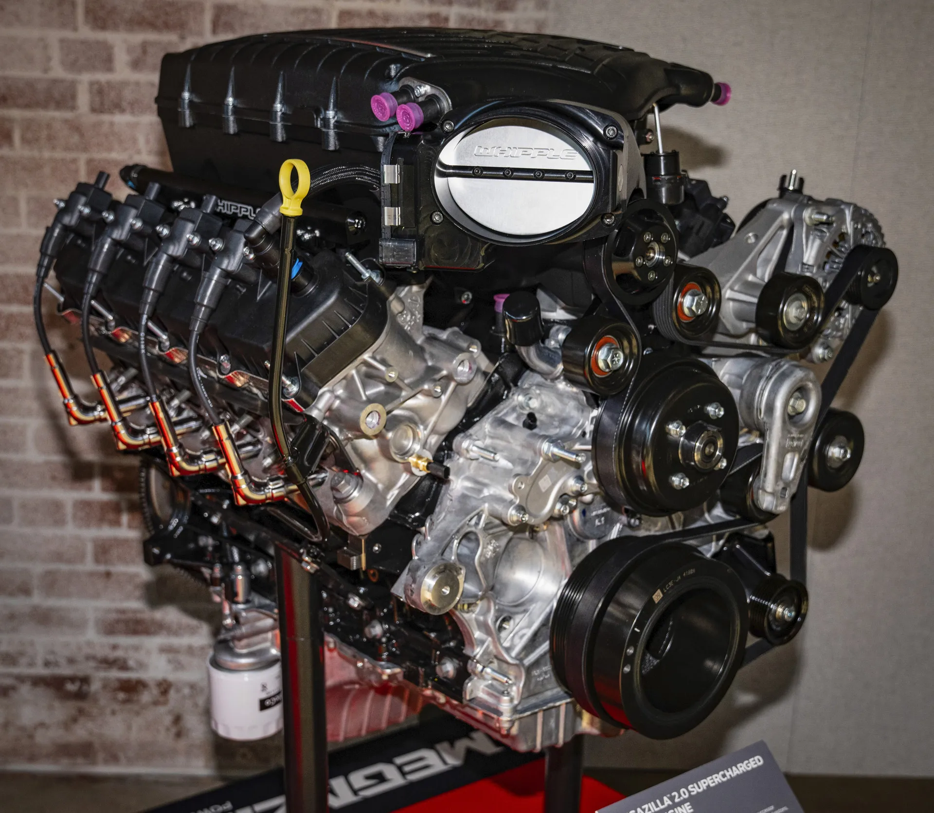 „Ford“ superžengia „Megazilla V-8“ iki daugiau nei 1000 AG
