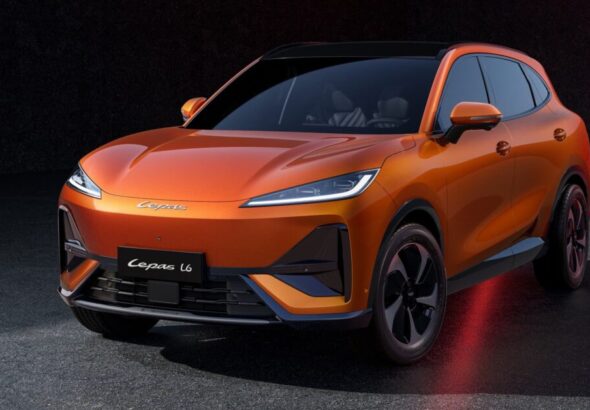 Pristatytas naujas visureigis Lepas L6