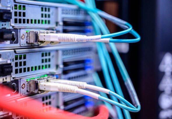 Saugios ir keičiamo dydžio „DevOps“ aplinkos kūrimas naudojant atvirojo kodo