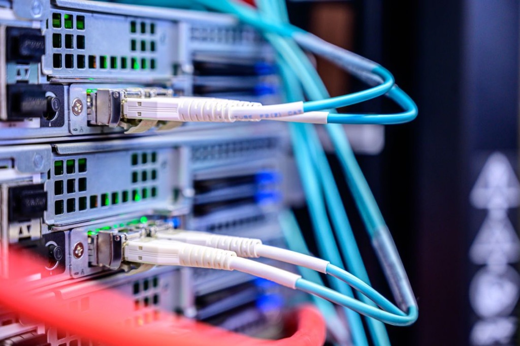 Saugios ir keičiamo dydžio „DevOps“ aplinkos kūrimas naudojant atvirojo kodo